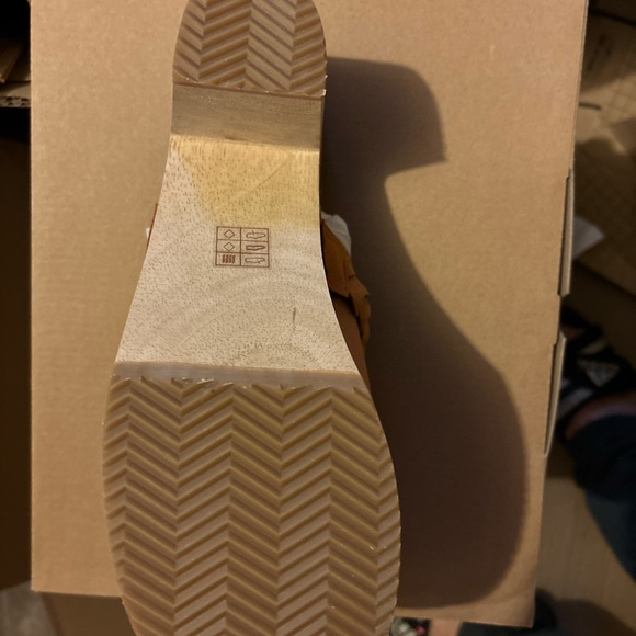 J Crew wooden clog faux size 9 New in box - Picture 4 of 5